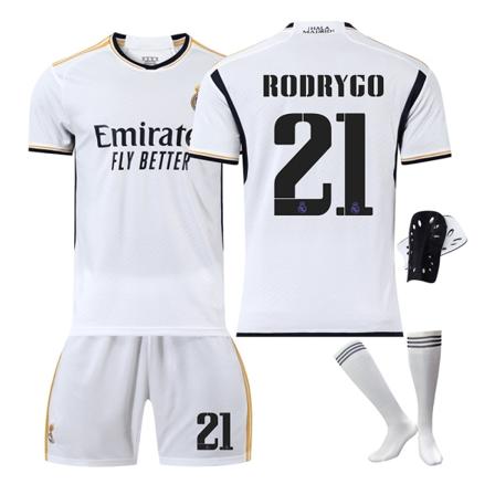 23- Real Madrid-trøye 20 Vinicius 10 Modric 9 Benzema NO.21 RODRYGO 24