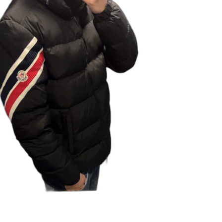 Svart Moncler dunjacka med stripes