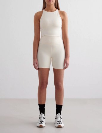 aim ́n Sense Midi Biker Shorts - White - S