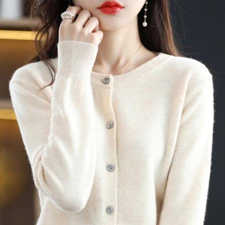 Dam flickor Stickat tröja rund hals Enkelknäppt Solid Outdoor Core Garn Cardigan Beige S