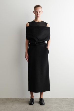 COS Femme Robe À Encolure Bardot En Laine Et Soie Dress in Noir