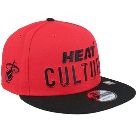 New Era - NBA Vermelho snapback Boné - Miami Heat NBA24 City Edition 9FIFTY Red/Black Snapback @ Hatstore