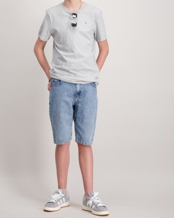 Tommy Hilfiger MODERN STRAIGHT DENIM SHORT Blauw Shorts Jongens - Kids Brand Store