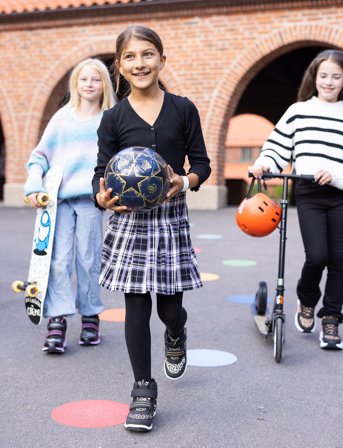 Leaf Kasuri - Black - 26/17.0CM