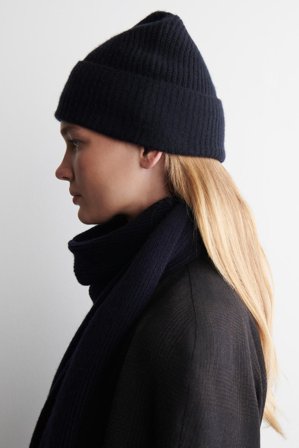 COS Women's Wool-Cashmere Beanie in Blue