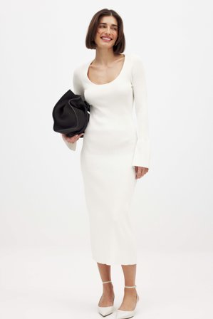 NA-KD Fine Knitted Trumpet Sleeve Midi Dress - Bodycon-kjoler - Råhvid - M
