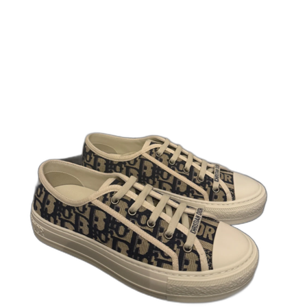 Dior sneakers med monogram och snörning