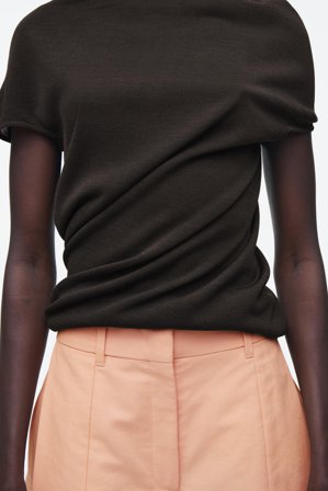 COS Femme Short De Tailleur Large in Orange