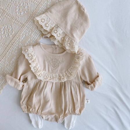 Broderet krop med blonde lange ærmer inkluderer hat Beige 7-12 Months
