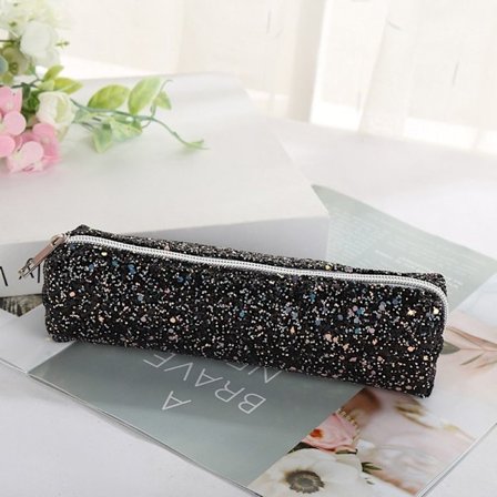 Case Pennväska SVART - spot försäljning