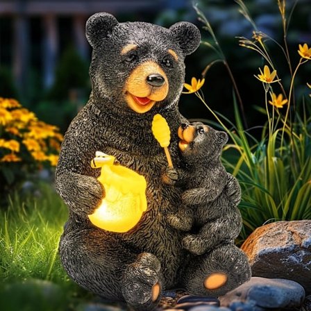 Paris Solar-Powered Garden Statues, Affectionate Bear Figure with Light for Outdoor, Garden, Decoration Unique Housewarming Gifts