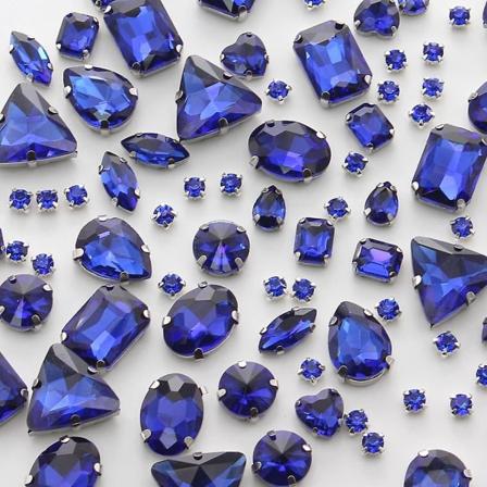 Sy på Rhinestones 130 stk Blandede former Glass Rhinestones Sy på krystalledelstener Mental Flatback Sapphire Blue