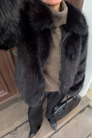 NA-KD Zip Detail Faux Fur Jacket - Jakker & frakker i imiteret pels - Sort - EU 44