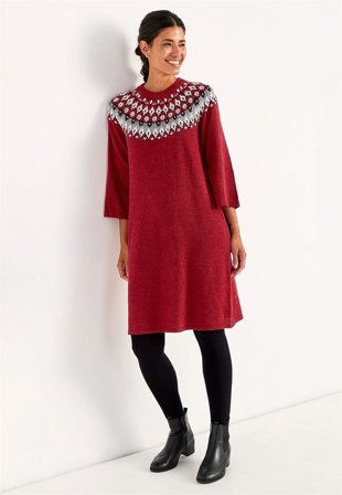 Cellbes of Sweden - Strikket, jacquardmønstret kjole i rød / mønstret til damer i størrelse 38/40