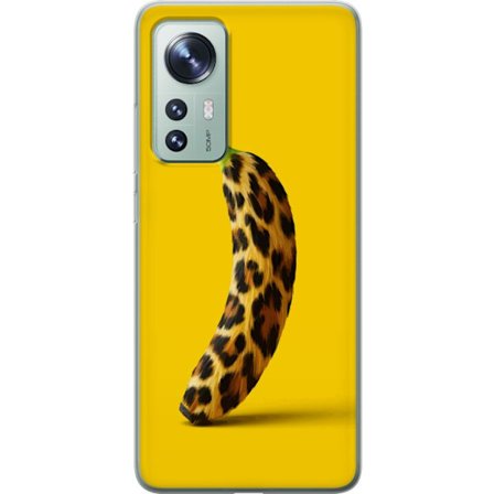 Yhteensopiva Puhelinkuori Xiaomi Xiaomi 12 Banaani leopardikuvioilla keltaista taustaa vastaan luovassa ja leikkisässä suunnittelussa
