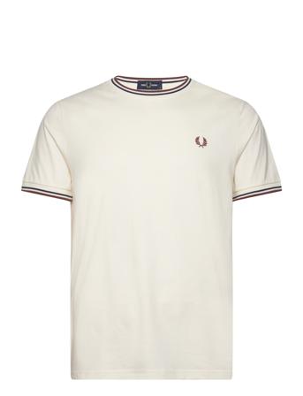 Twin Tipped T-Shirt T-shirts Short-sleeved Creme Fred Perry*Betinget Tilbud