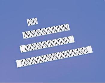 VERTIV zub.Multifunktionsstrebe,T600, 1HE, gelocht, Typ 4, 4-Pack,