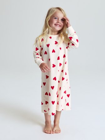 Nachthemd Herzen - 122|128 - kinderbekleidung - beige - Polarn O. Pyret