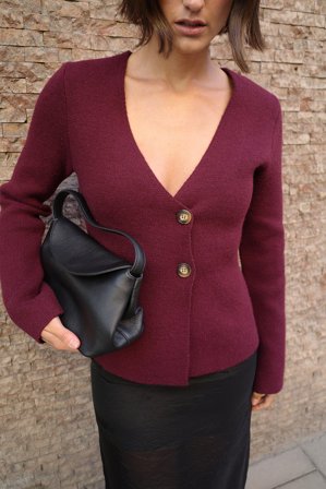 NA-KD Knitted Overlapping Fitted Cardigan - Cardigans - Burgundy - L (EU 42-44)