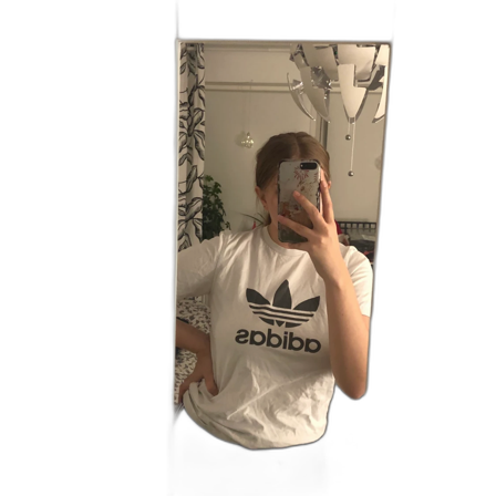 Adidas T-shirt