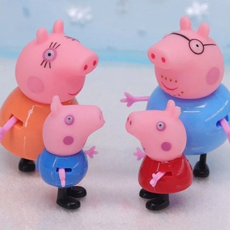 4-delt figursett Peppa Gris Gris-familien Wutz Georg Mamma Pappa KLB