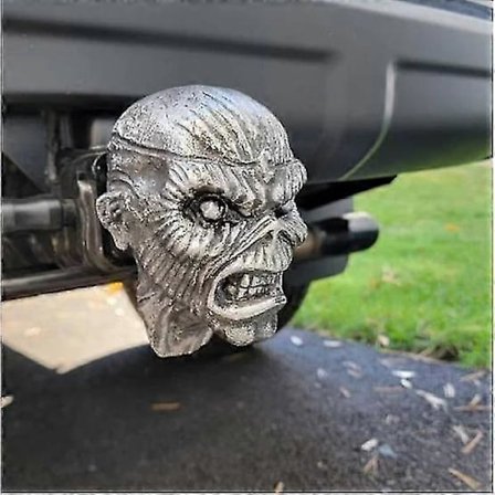 Iron Maiden -auton koukkukannen