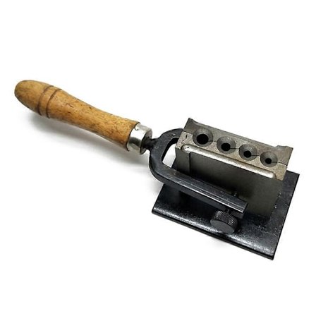 Valaminen Sulatus Valu Jalostus Kulta Hopea Kupari Alumiini Messinki Jalometalli