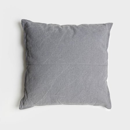 Oliivinvihreä kangastyyny 45x45 cm – Koristetyyny