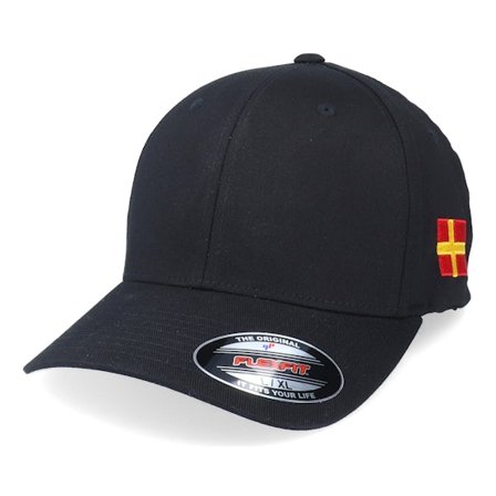 Iconic - Svart flexfit Keps - Skåne Black Flexfit @ Hatstore