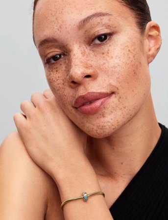 Pandora 14K Gold-Plated Clip With Icy Blue And Capri Blue Crystal And Silicone Grip - Gold - ONE SIZE