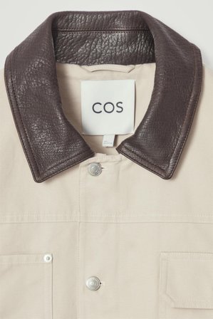 COS Men's Chaqueta De Campo Con Cuello De Piel in Beige