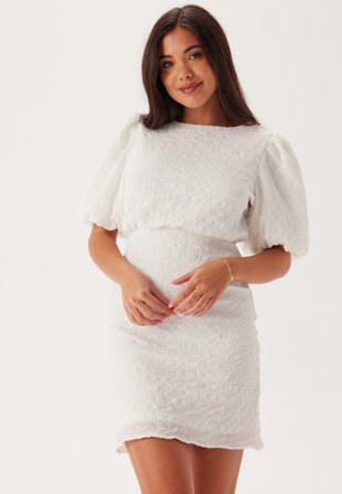 Bubbleroom Occasion - Structured Bow Short Dress - White - Kläder