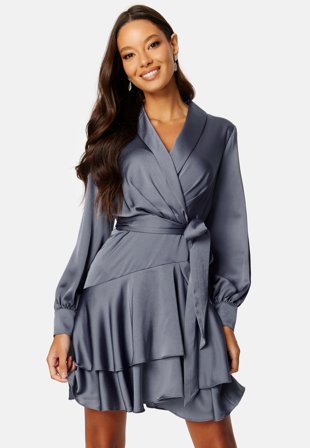 FOREVER NEW Mikayla Satin Mini Dress Dusty Blue Klær