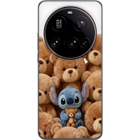 Kompatibelt Mobilskal till Xiaomi Xiaomi 15 Ultra Söt och trygg illustration med Stitch omgiven av nallebjörnar som skapar en varm och lekfull käns