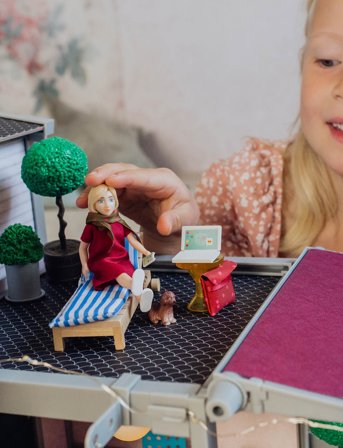 Lundby Lundby Docka Med Dator - Multi/patterned - SCALE 1:18