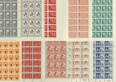 Danmark - Samling af helark i 5 mapper - Postfrisk