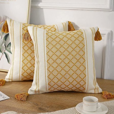 Pyntepude og pudebetræk sæt med 2 boheme bomuldsstrikkede dekorative pudebetræk med gule og hvide kvaster, moderne accent bondehusklassikere