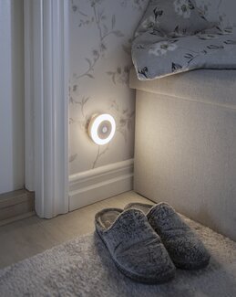 Yövalo LED Functional Valkoinen