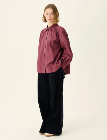 Rue de Tokyo Sloan Organic Garment Dyed Poplin - Burgundy - S
