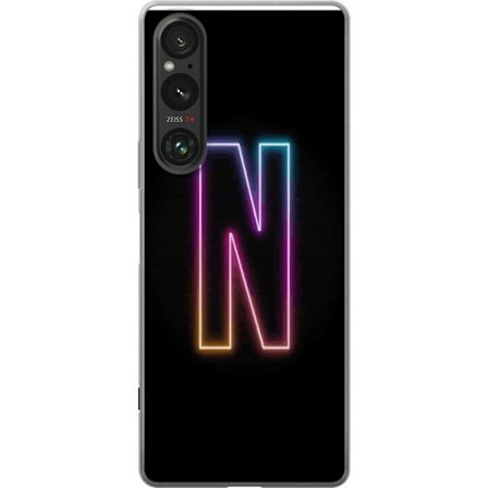 Kompatibel Mobilcover til Sony Sony Xperia 1 VI Minimalistisk neonbogstav N i farveskiftende lys mod sort baggrund