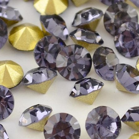 100 Tanzanite koniska Swarovski för inlägg Ø 3,4 mm(PP27)