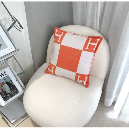 H-tyyny, pohjoismainen malli, huoneen lounastauko, sohvatyyny, auton vyötärö-, selkätyyny, villaneulottu tyyny - oranssi