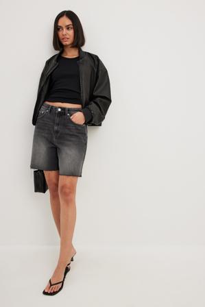 NA-KD Short en jean taille haute à ourlets bruts - Shorts en jean - Gris - EU 38