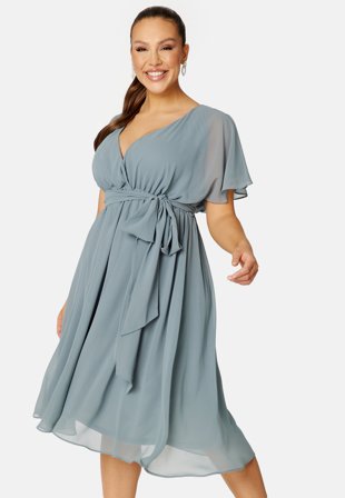 Goddiva Curve - Flutter Sleeve Chiffon Midi Dress - Blue
