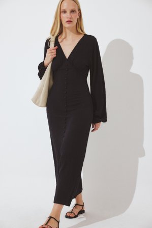 NA-KD - Maxikjole med knapper og ballongermer - Langermet maxi kjoler - Svart - M