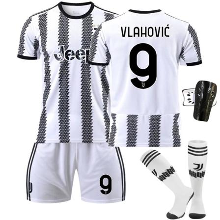 22-23 Uusi versio Juventus nro 7 Hovey nro 10 Pogba 22 Di Maria 10 Dybala Jalkapallopaita setti No. 9 Horwich with socks + gear #22