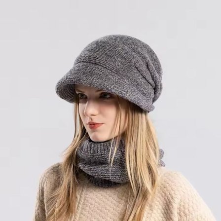 8. Damehat og halstørklædesæt, varm og løs strikket hat, tykt fleeceforet vinterhat og halstørklædesæt (2 dele)