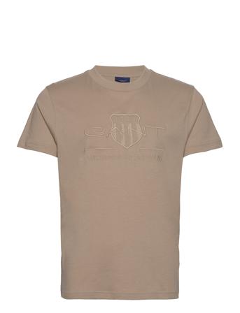 Reg Tonal Shield Ss T-Shirt Tops T-Kortærmet Skjorte Beige GANT