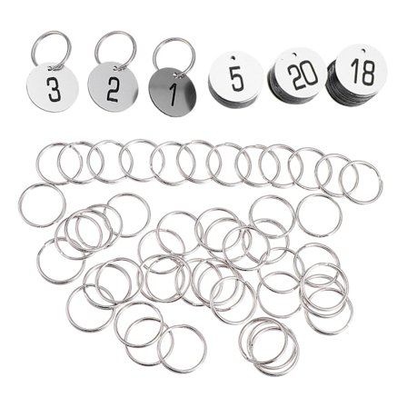 50 stk. Runde nummererte plastkort med nøkkelringer for hotell