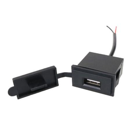 Motorsykkel Camping 5V 2,4A Universallader med vanntett panel Enkelt USB-porter Autoadapter Støvtett telefonlader